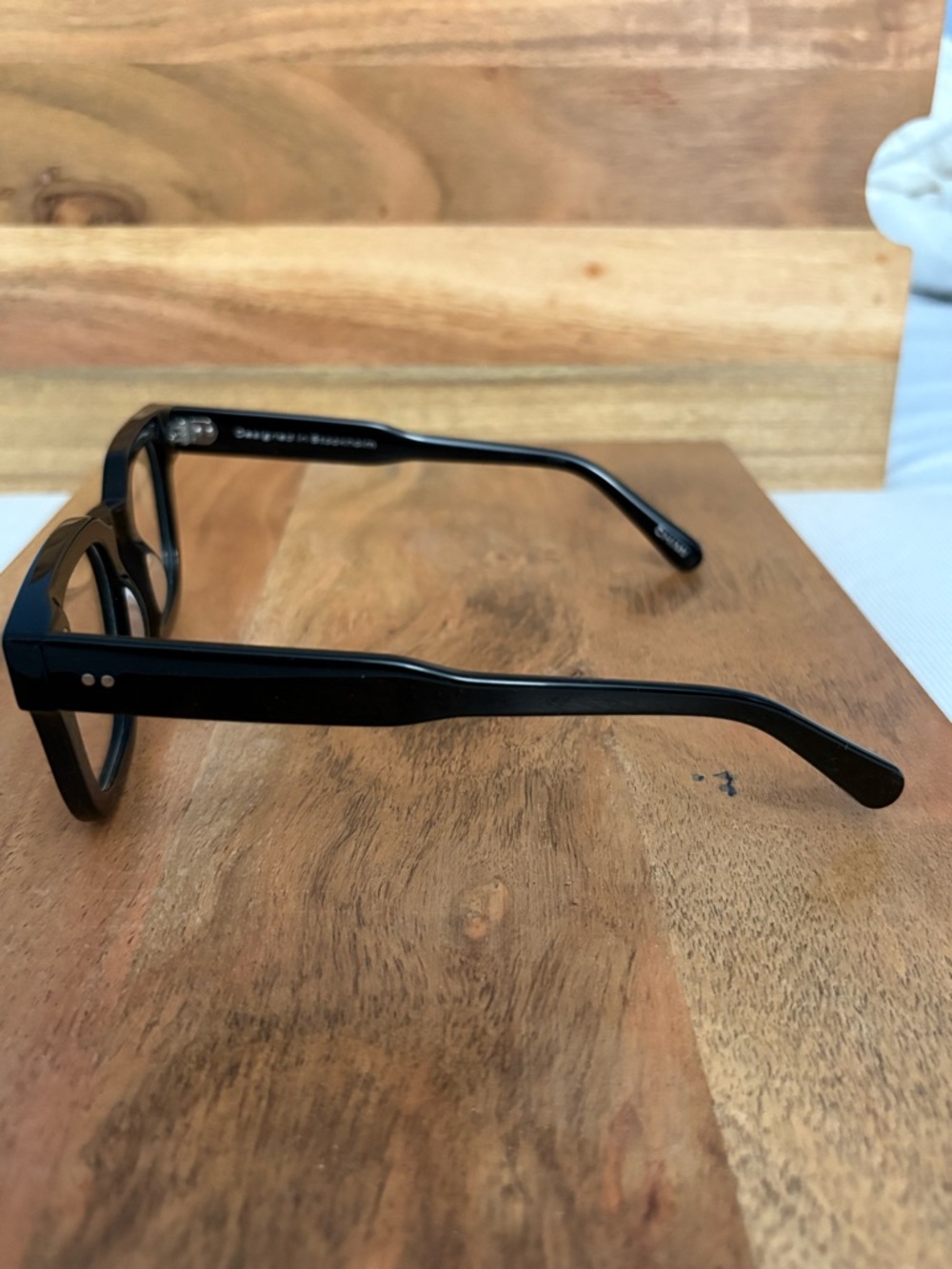 Black Square Women's Fashion Glasses - Picture 3 of 9